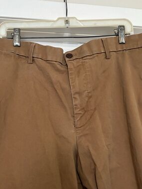 Classic Chino Pants in Camel Brown GAP 40/30